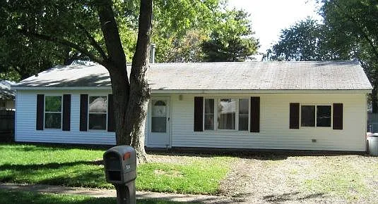 504 Ridgewood Ct photo 1