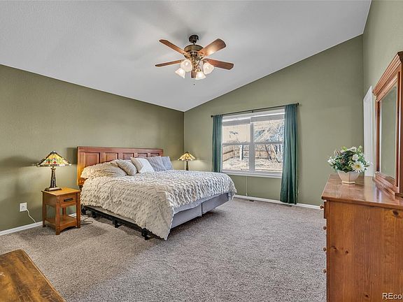 3rd image of 10284 Norfolk Street