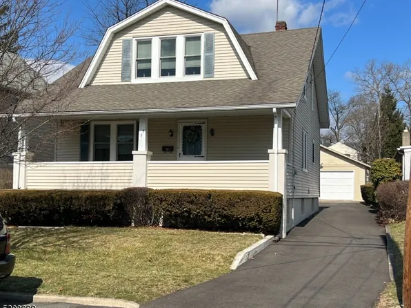 55 Genevieve Ave, Hawthorne Boro, NJ 07506