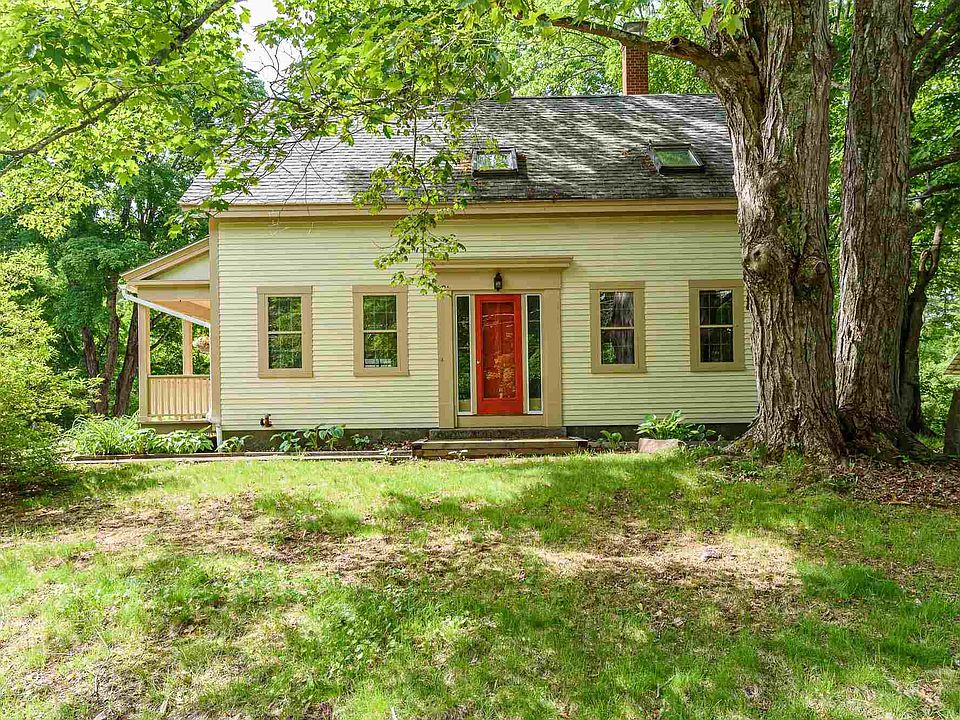 219 Grant Road Newmarket NH 03857 Zillow