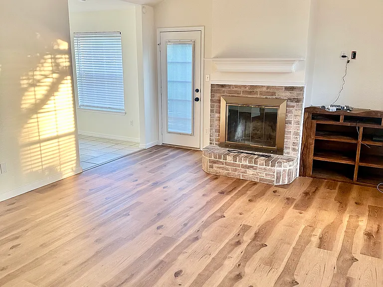 7217 Ashbourne Way — Photo 4