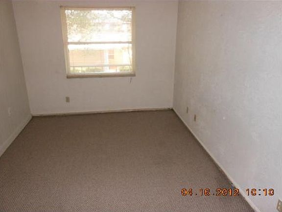 5th image of 8304 Bardmoor Blvd #204