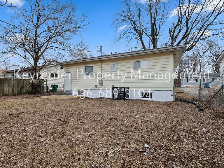 10521 Duke Dr — Photo 34