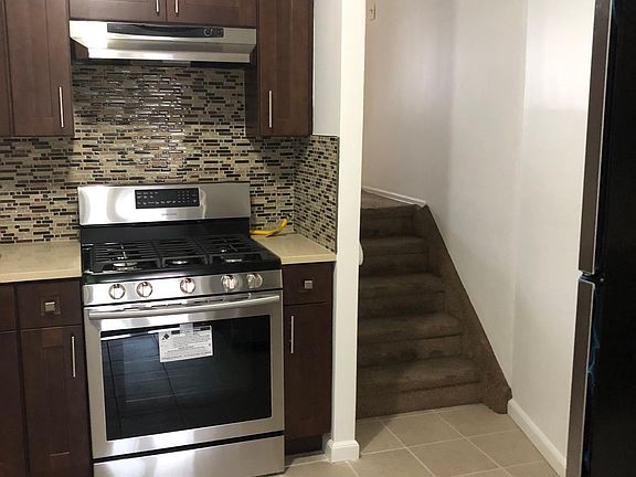 5th image of 14921 84th St