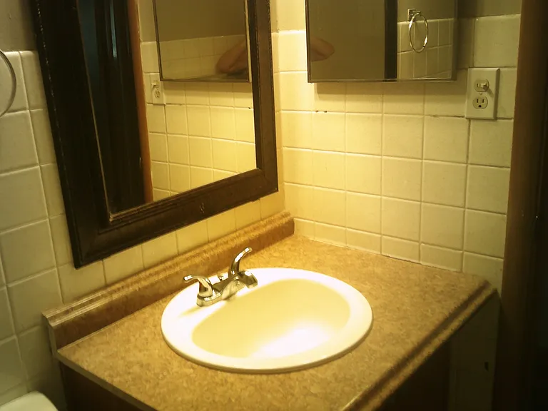 440 S Fisher St — Photo 12