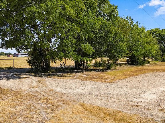 4th image of 651 Fm 3132
