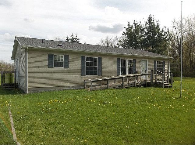 1st image of 1439 Laurel Dr