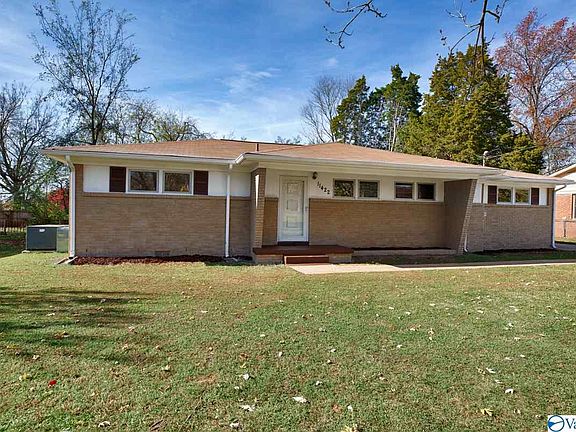 2nd image of 11422 Hillwood Dr SE