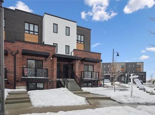 239 Chapel Hill Dr, Kitchener, ON N2R 1N2