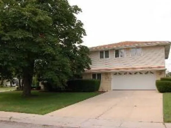 8052 W Gregory St, Chicago, IL 60656