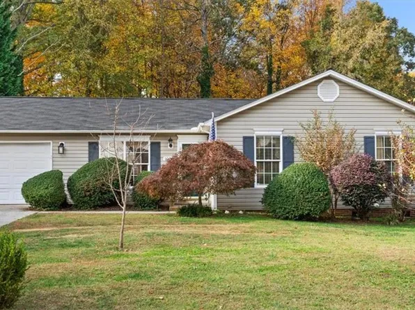 1005 Kings Arms Ct, High Point, NC 27262