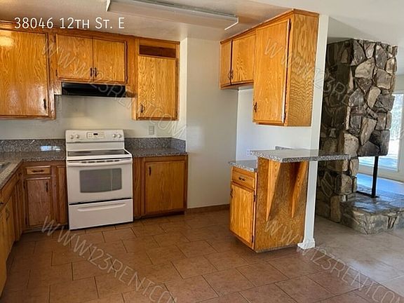 4th image of 38046 12th St E