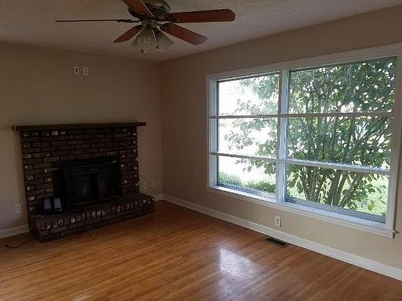 5th image of 10306 Moonlight Way