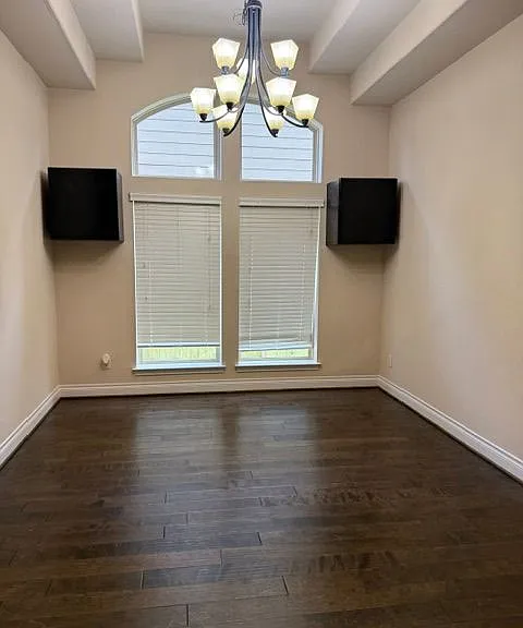 16923 Lumberton Dr — Photo 13