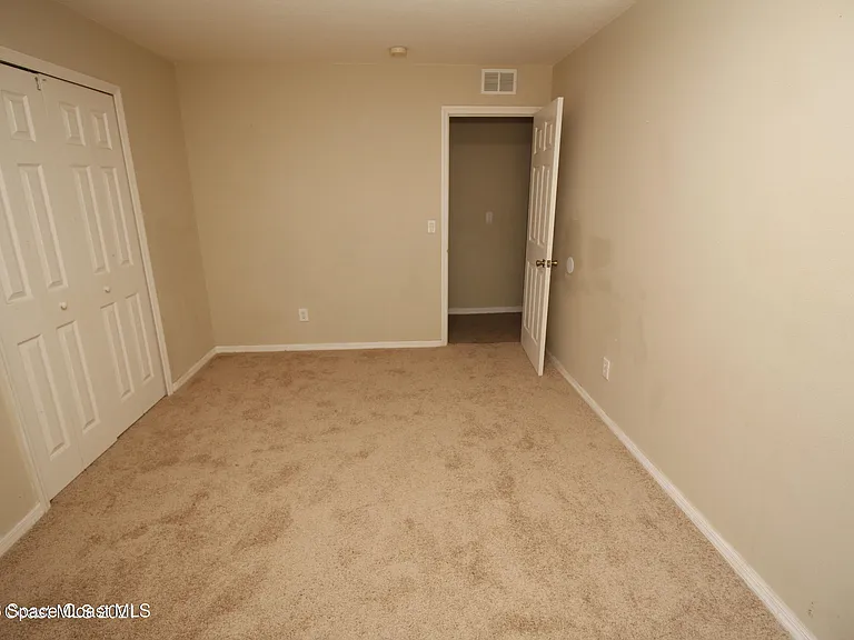 1266 Buffing Cir SE — Photo 12