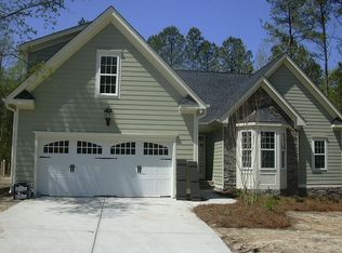 7120 Blue Juniper Ct, Fuquay Varina, NC 27526