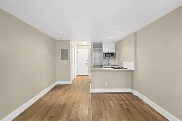 Rented by Cooper & Cooper Real Estate