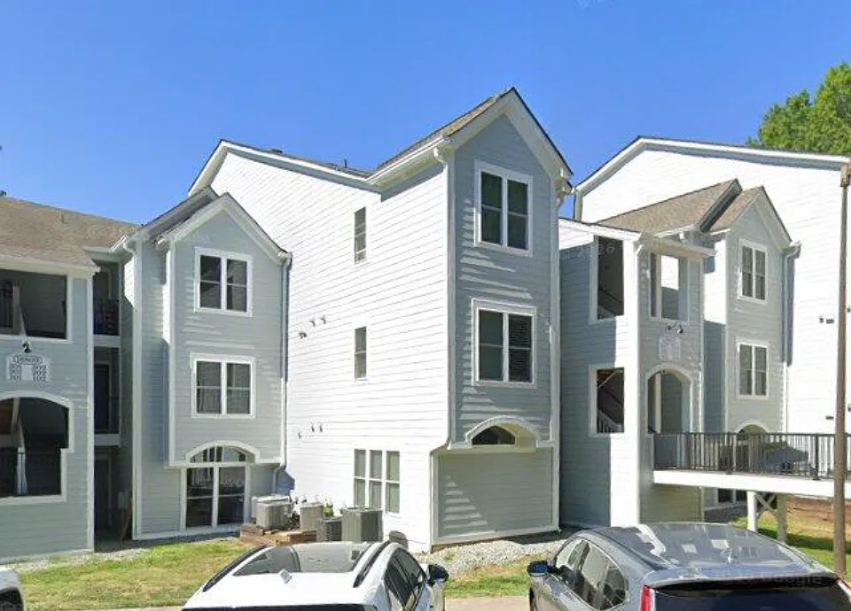 18809 Nautical Dr #304
