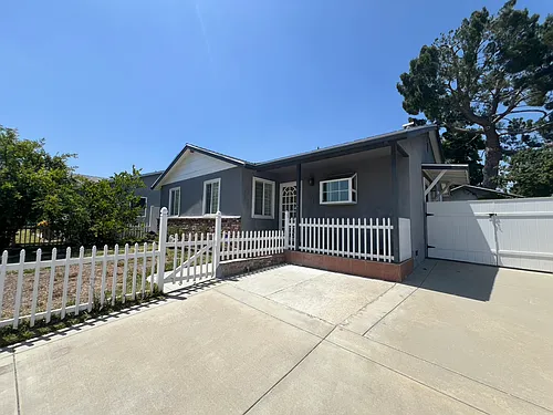8913 Jaylee Dr Photo 1