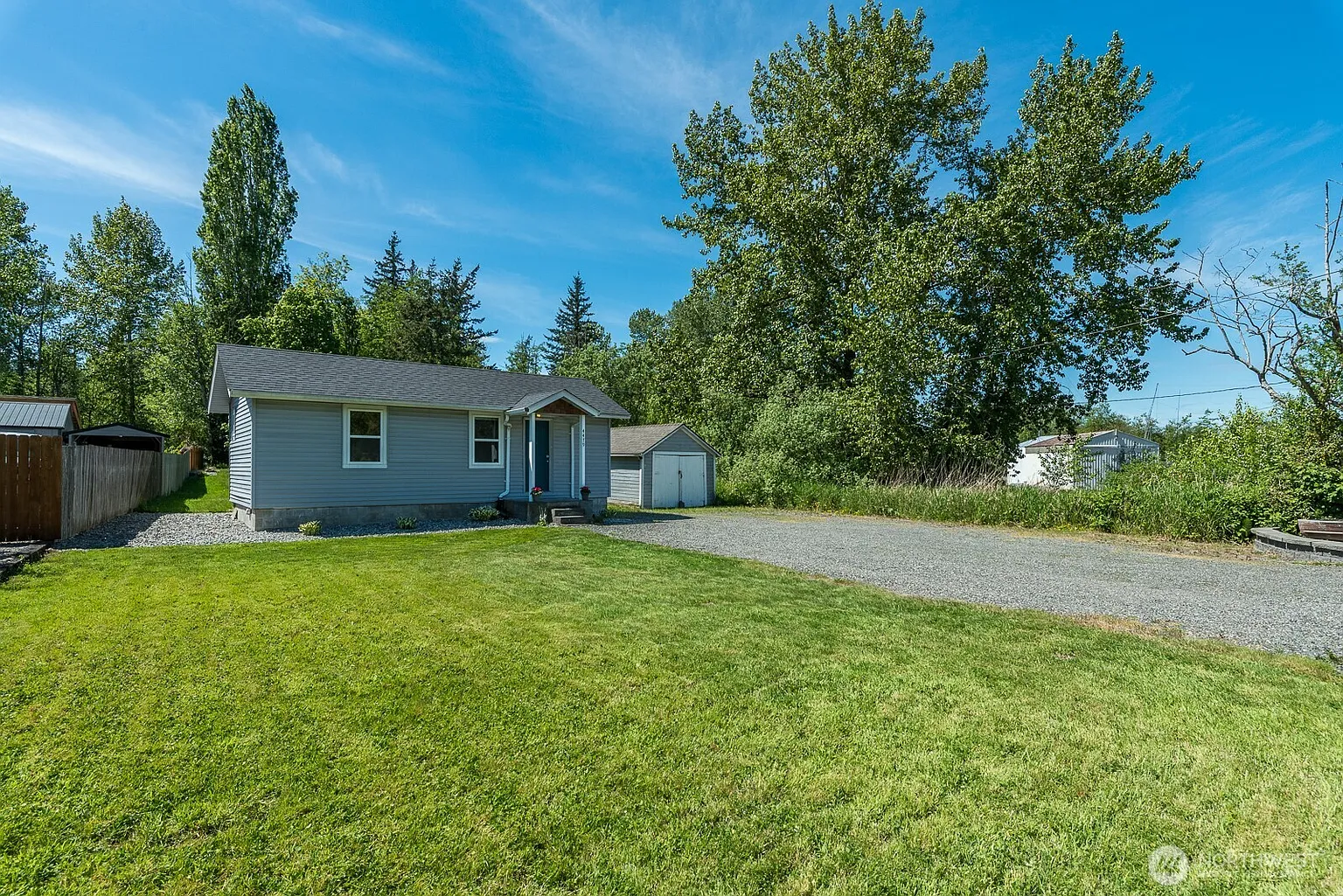4479 Northwest Drive photo 1