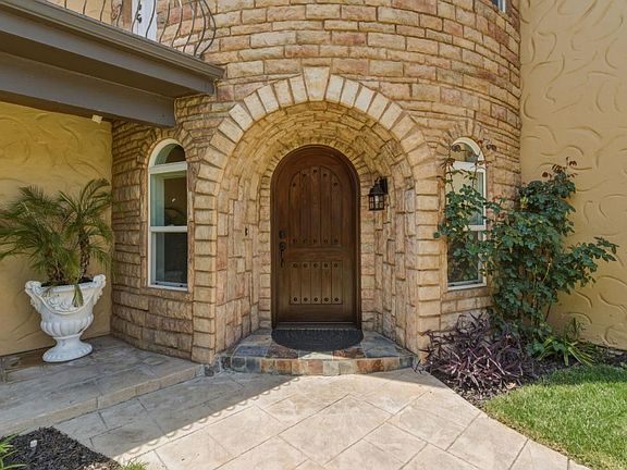 5th image of 2859 Broken Oak Ct