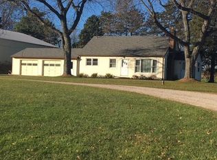 9098 N Mount Eaton Rd, Marshallville, OH 44645