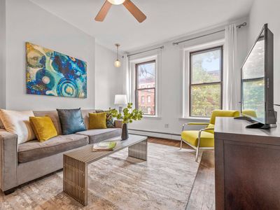 297 Pavonia Ave APT 2A, Jersey City, NJ, 07302