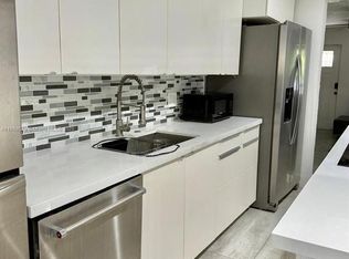 5737 Freedom St, Hollywood, FL 33021
