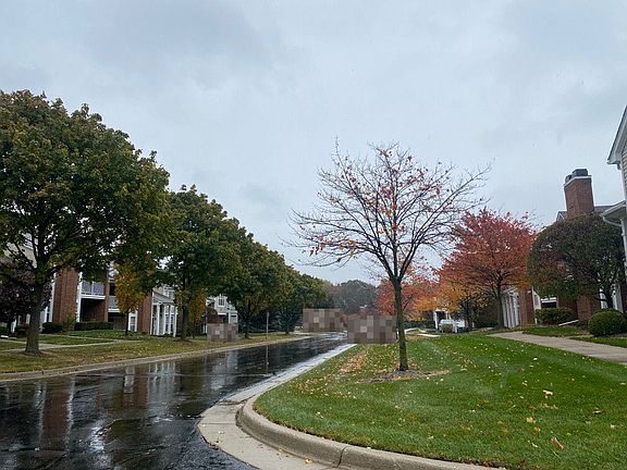5th image of 4446 Berkshire Dr
