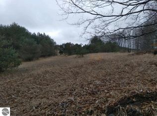 Dell Rd, Kingsley, MI 49649