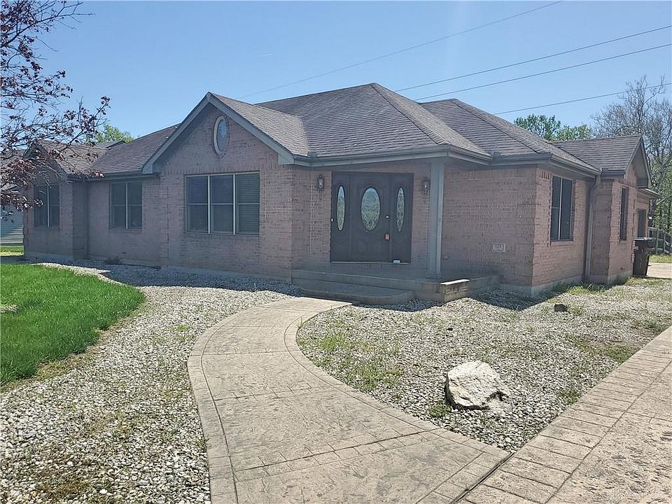 1st image of 521 Trey Ct