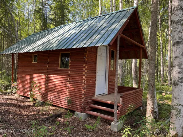 20224 E Twentyinch Ave, Talkeetna, AK 99676