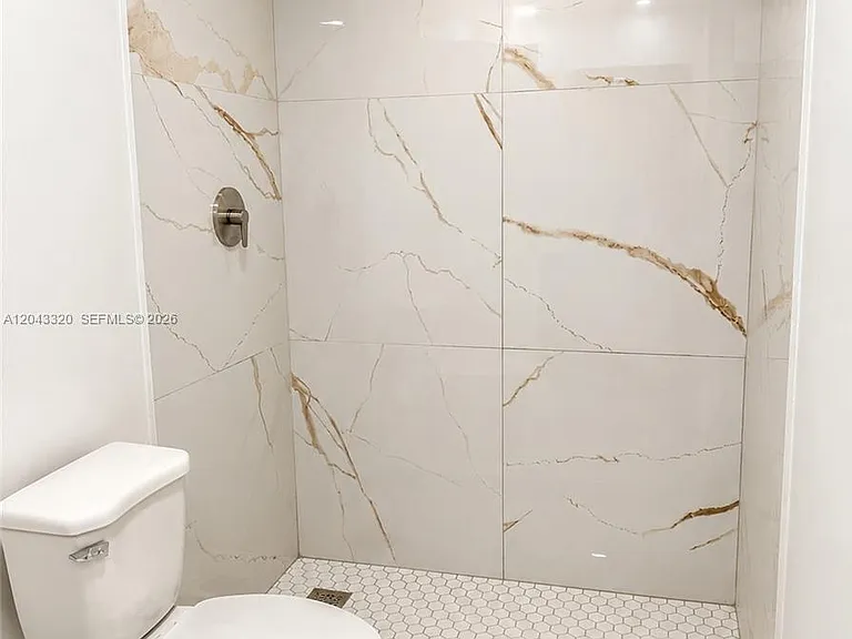 1315 NW 4th Ter #1315 — Photo 19