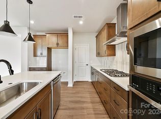 1016 Briar Well St, Mint Hill, NC 28227