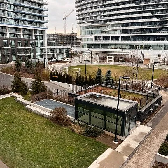 2560 Eglinton Ave W #306 — Photo 12