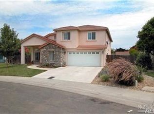 1400 Ingrid Dr, Dixon, CA 95620