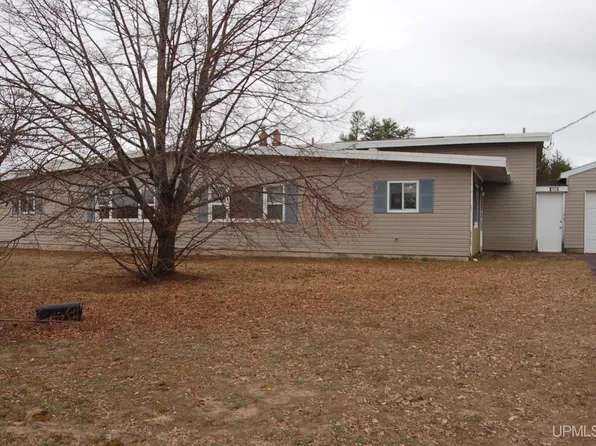 629-631 Liberator St, Gwinn, MI 49841