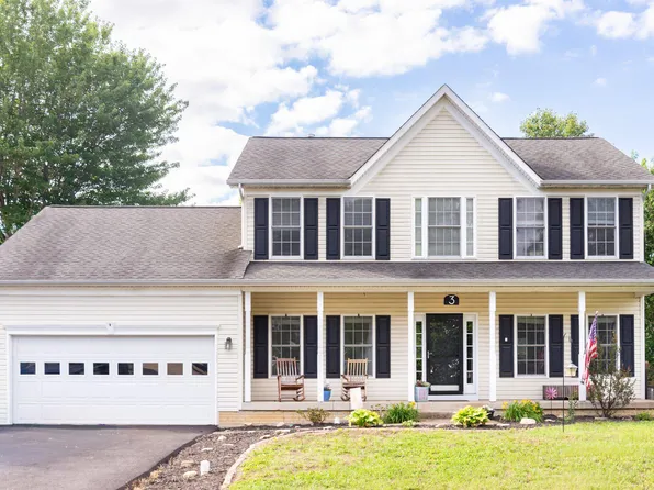 3 Brown Cir, Fredericksburg, VA 22405