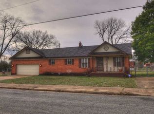 1435 Ragan St, Memphis, TN 38106