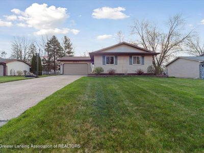 2684 Renfrew Way, Lansing, MI, 48911