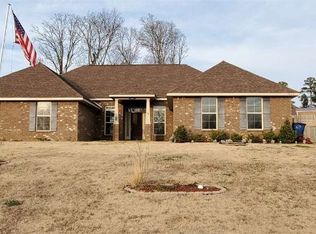 9636 Trenton Trl, Olive Branch, MS 38654