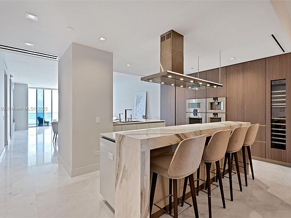 5th image of 18501 Collins Ave #2102