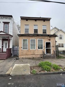 445 S 17th St, Newark, NJ, 07103