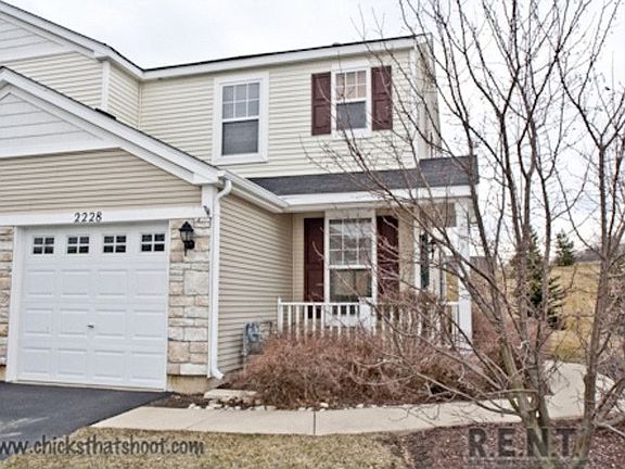 3rd image of 2228 Flagstone Ln