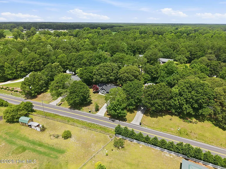 552 Swansboro Loop Rd — Photo 44
