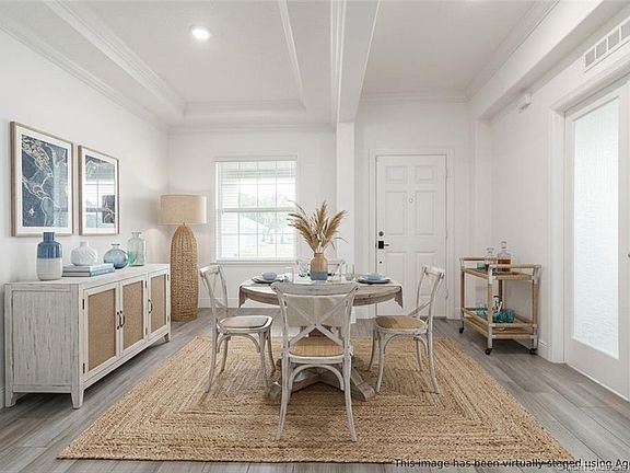 2nd image of 1017 SW Fenway Rd