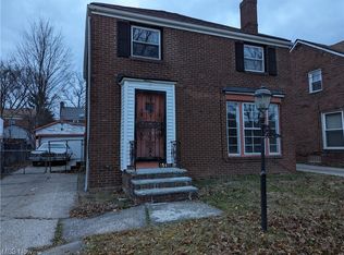 15611 Stockbridge Ave, Cleveland, OH 44128