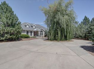 290 Skylane Dr, Erie, CO 80516