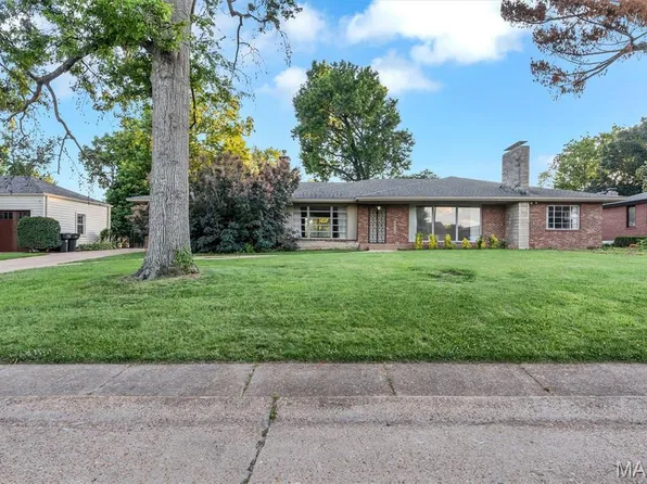 5935 Highfield Rd, Saint Louis, MO 63109