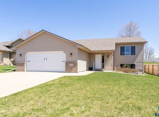 6608 N Angel Ave, Sioux Falls, SD 57104